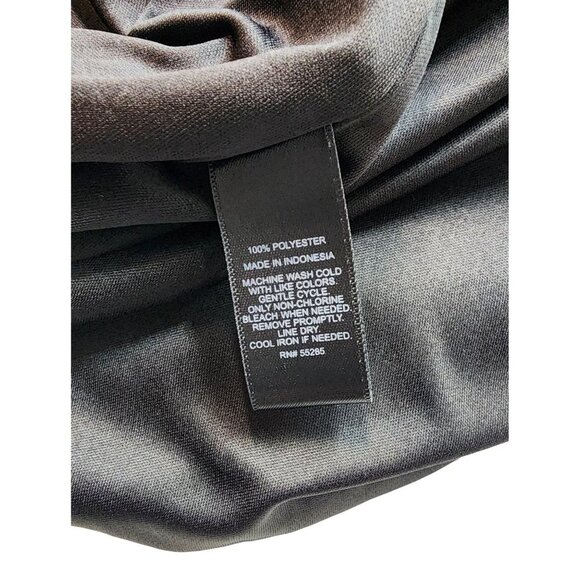 Express Dark Floral Belted Romper - Picture 11 of 15